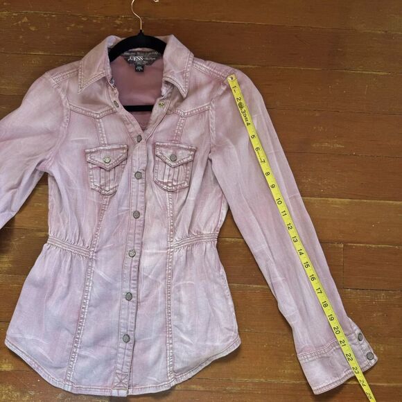 GUESS Pink Distressed Jacket Snap Front Shirt Jacket Cinched Grunge Fairy Y2K s - Picture 5 of 9